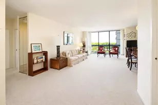 269-10 Grand Central Pkwy, Floral Park, NY 11005 - Photo 2