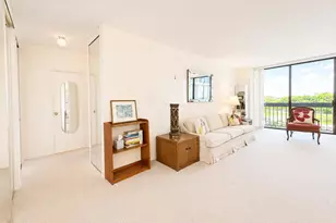 269-10 Grand Central Pkwy, Floral Park, NY 11005 - Photo 10