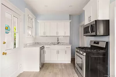 270 Richmond Terrace, New York, NY 10301 - Photo 20