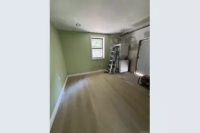 2854 Briggs Avenue, Bronx, NY 10458 - Photo 18