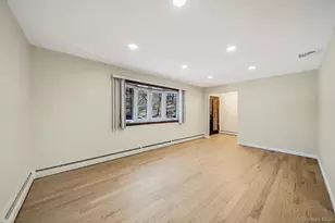 45 Roslyn Rd, Roslyn Heights, NY 11577 - Photo 6