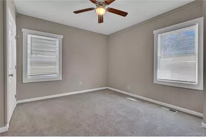 46 Rockledge Drive, Shirley, NY 11967 - Photo 12