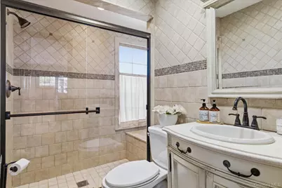 9 Avenue C, Merrick, NY 11566 - Photo 16
