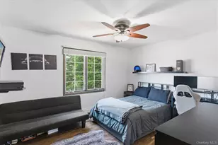9 Avenue C, Merrick, NY 11566 - Photo 20