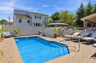 9 Avenue C, Merrick, NY 11566 - Photo 4