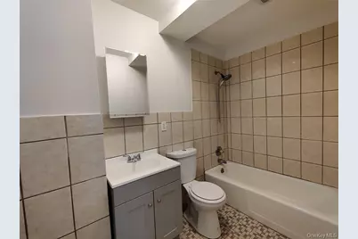 20 Noxon Street #Unit B, Poughkeepsie, NY 12601 - Photo 12