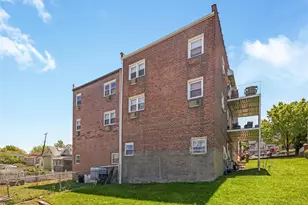 126-09 5th Ave, College Point, NY 11356 - Photo 42