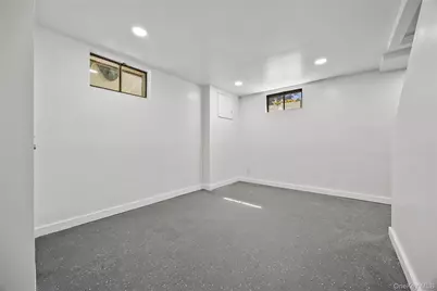 45 Aka 47 Portland Place, Yonkers, NY 10703 - Photo 16