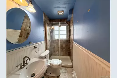 304 27th Street, Lindenhurst, NY 11757 - Photo 12