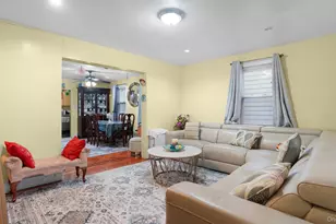 90-23 207th St, Queens Village, NY 11428 - Photo 2