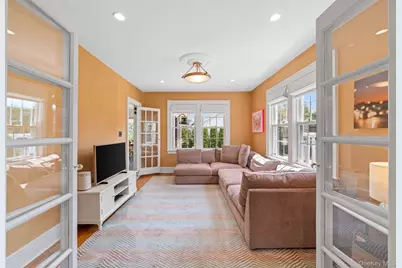 9 Hendrickson Avenue, Rockville Centre, NY 11570 - Photo 20