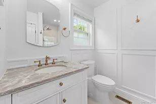 9 Hendrickson Ave, Rockville Centre, NY 11570 - Photo 26