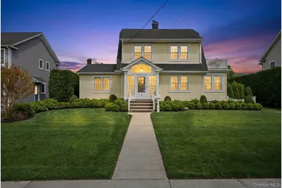 9 Hendrickson Avenue, Rockville Centre, NY 11570 - Photo 2
