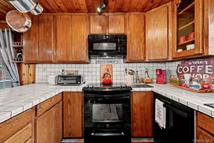 633 Oscawana Lake Rd, Putnam Valley, NY 10579 - Photo 16