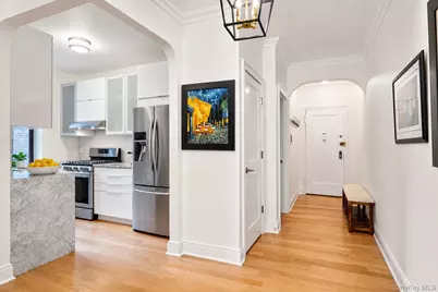 21 Barstow Road #2K, Great Neck, NY 11021 - Photo 1