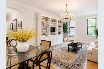 21 Barstow Road #2K, Great Neck, NY 11021 - Photo 8