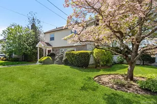 99 Norwood Ave, Malverne, NY 11565 - Photo 10