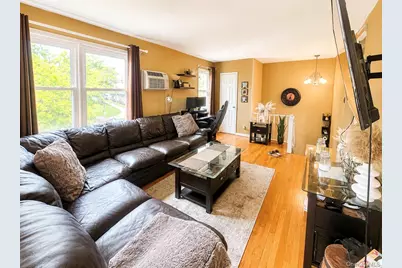 71-03 252nd #199B, Bellerose, NY 11426 - Photo 4