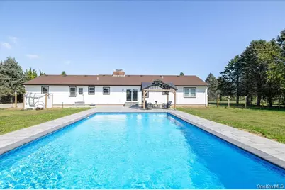 3715 Hortons Lane, Southold, NY 11971 - Photo 12