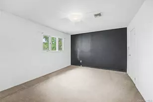 58-54 256th St, Little Neck, NY 11362 - Photo 16