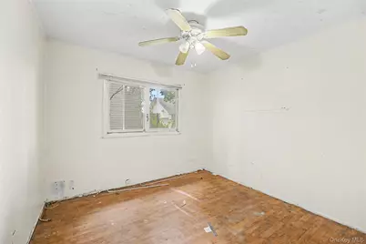 5854 256th Street, Little Neck, NY 11362 - Photo 18