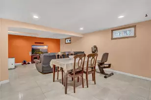 46 Stanwood Rd, New Hyde Park, NY 11040 - Photo 26