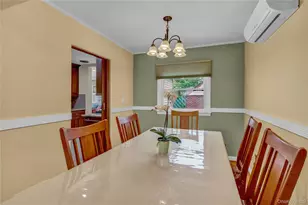 46 Stanwood Rd, New Hyde Park, NY 11040 - Photo 6