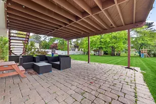 584 Babbling Brook Ln, Valley Cottage, NY 10989 - Photo 38