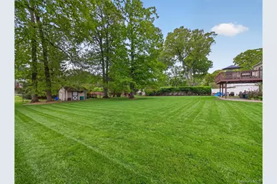 584 Babbling Brook Lane, Valley Cottage, NY 10989 - Photo 42