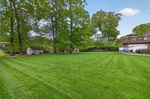584 Babbling Brook Ln, Valley Cottage, NY 10989 - Photo 42