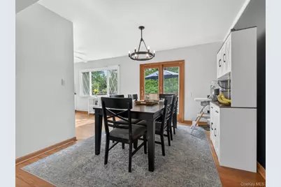 584 Babbling Brook Lane, Valley Cottage, NY 10989 - Photo 12