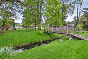 584 Babbling Brook Ln, Valley Cottage, NY 10989 - Photo 48
