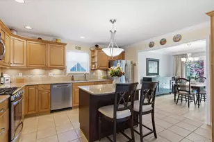 156 Scenic Lake Dr, Riverhead, NY 11901 - Photo 10