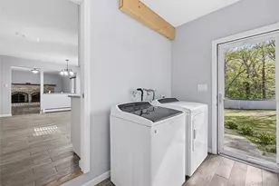 10 Todd Ct, Port Jefferson, NY 11776 - Photo 12