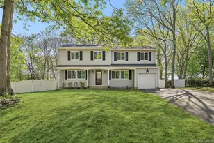 10 Todd Ct, Port Jefferson, NY 11776 - Photo 2