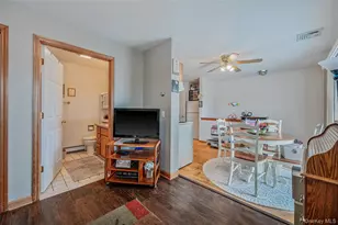 21 Audrey Ave, Plainview, NY 11803 - Photo 30