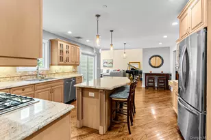 8 Drake Ln, White Plains, NY 10607 - Photo 18