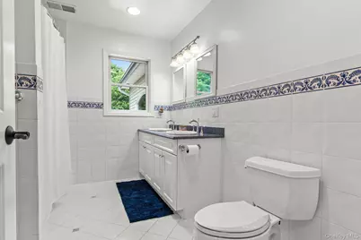 8 Drake Lane, White Plains, NY 10607 - Photo 40