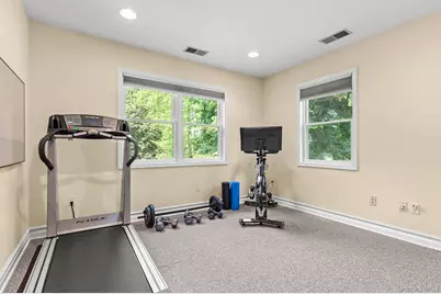 8 Drake Lane, White Plains, NY 10607 - Photo 42