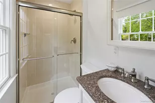 8 Brandywine Dr, Setauket, NY 11733 - Photo 24