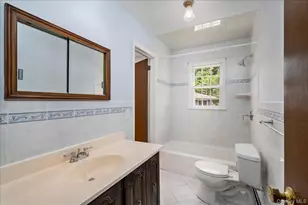 7 Shaw Ln, Irvington, NY 10533 - Photo 20