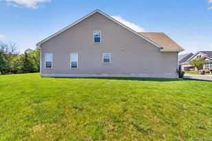 28 Cyprus Dr, Middletown, NY 10940 - Photo 30
