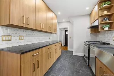 263 Madison Avenue, Port Chester, NY 10573 - Photo 12