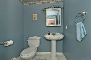 79 6th Ave, Holtsville, NY 11742 - Photo 12