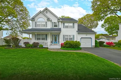 79 6th Avenue, Holtsville, NY 11742 - Photo 1