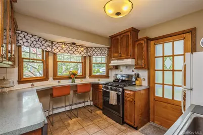 2454 4th Avenue, East Meadow, NY 11554 - Photo 12