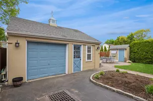 2454 4th Ave, East Meadow, NY 11554 - Photo 26