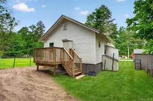 24 Avenue L, Godeffroy, NY 12729 - Photo 22