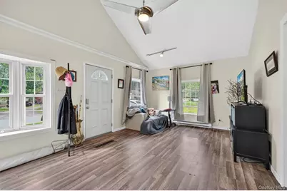 24 Avenue L, Godeffroy, NY 12729 - Photo 6