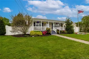 851 Elmwood Rd, West Babylon, NY 11704 - Photo 24